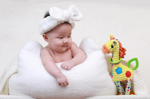 宣城宝宝几个月翻身